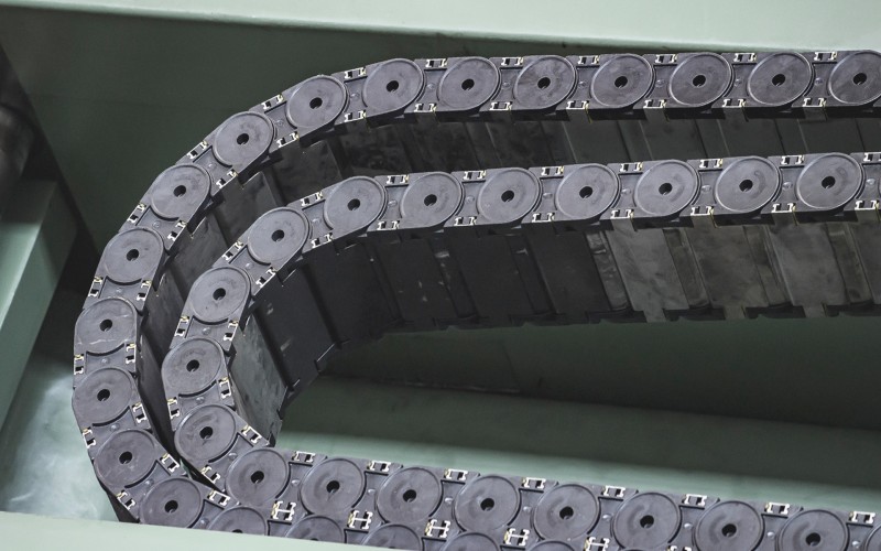 Cadenas portacables Helukabel